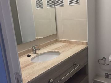 Departamento en Venta en Metro Vicente Valdés