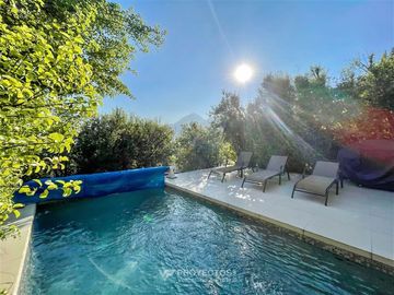 Casa en Venta en Sta Teresa de Los Andes, Vitacura