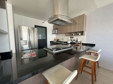 Casa nueva en venta  por Vialidad López Portillo, fraccionamiento residencial cerca del aeropuerto de Toluca, parque Toluca 2000 y Plaza Santin.