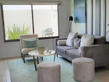 Casa nueva en venta, moderna a unos metros de la Av. López Portillo en Toluca.