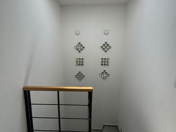 Casa nueva venta dentro de fraccionamiento residencial por Vialidad López Portillo y Aeropuerto de Toluca