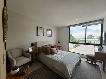 Casa nueva venta dentro de fraccionamiento residencial por Vialidad López Portillo y Aeropuerto de Toluca