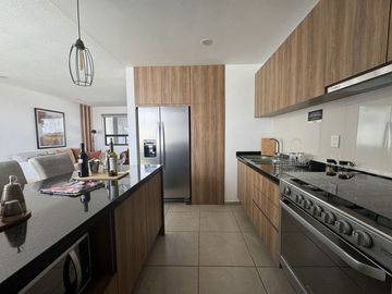 Casa nueva venta dentro de fraccionamiento residencial por Vialidad López Portillo y Aeropuerto de Toluca