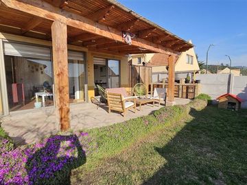 Casa en Venta en Portales de piedra