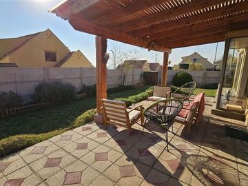 Casa en Venta en Portales de piedra
