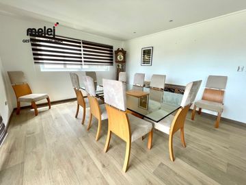 Vende 2 amplias casas en Condominio cerrado, Mantagua