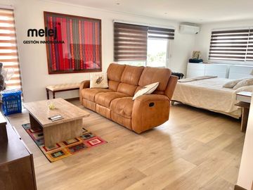 Vende 2 amplias casas en Condominio cerrado, Mantagua