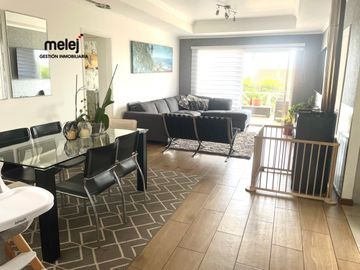 Vende 2 amplias casas en Condominio cerrado, Mantagua