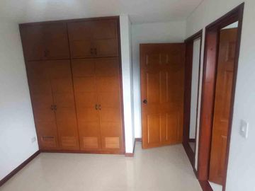 CASA  EN VENTA AVENIDA CENTENARIO ARMENIA