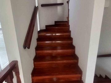 CASA  EN VENTA AVENIDA CENTENARIO ARMENIA