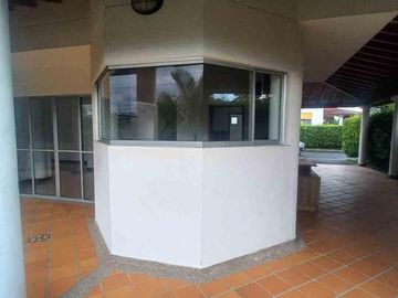 CASA  EN VENTA AVENIDA CENTENARIO ARMENIA