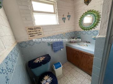CASA EN VENTA EN GRANJAS RESIDENCIALES TEQUISQUIAPAN cheli