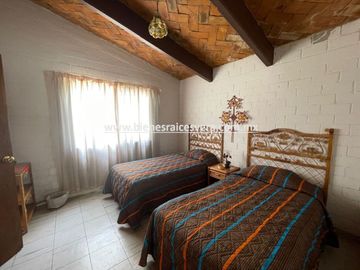 CASA EN VENTA EN GRANJAS RESIDENCIALES TEQUISQUIAPAN cheli