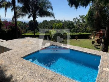 Se vende Casa en condominio en Ahuatepec, Cuernavaca