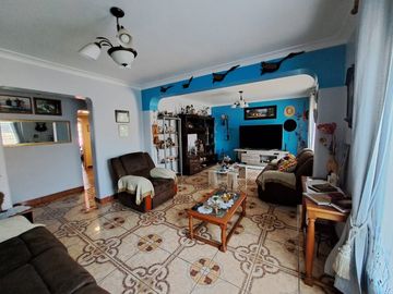 En venta casa grande pje seguro
