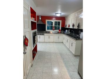 CASA FINCA UNICENTRO