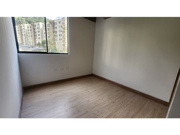 VENTA APARTAMENTO LOMA DEL INDIO, VISTA ORIENTE PARA ESTRENAR