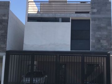Casa en Venta / Cumbres del Sol / Monterrey, Nuevo Leon