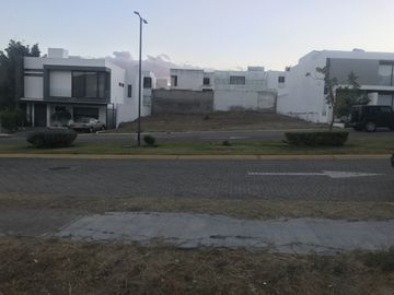 venta de terreno en condominio Arbolada Santa Anita