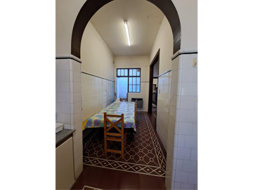 VENTA /  CHALET ANTIGÜO DE 7 AMBIENTES  - GJE Y PARQUE / MAR DEL PLATA