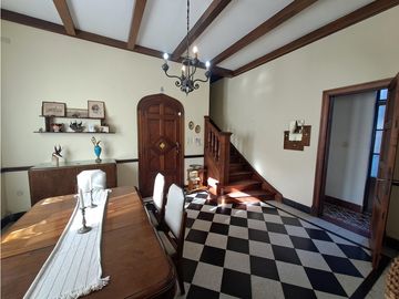 VENTA /  CHALET ANTIGÜO DE 7 AMBIENTES  - GJE Y PARQUE / MAR DEL PLATA