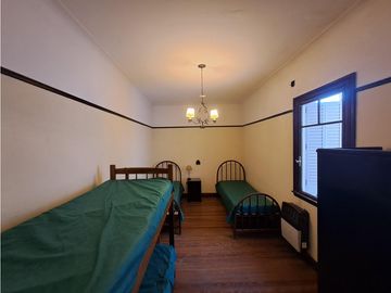 VENTA /  CHALET ANTIGÜO DE 7 AMBIENTES  - GJE Y PARQUE / MAR DEL PLATA
