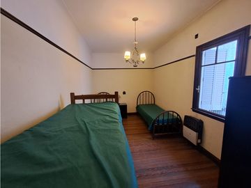 VENTA /  CHALET ANTIGÜO DE 7 AMBIENTES  - GJE Y PARQUE / MAR DEL PLATA