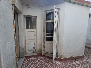 VENTA /  CHALET ANTIGÜO DE 7 AMBIENTES  - GJE Y PARQUE / MAR DEL PLATA