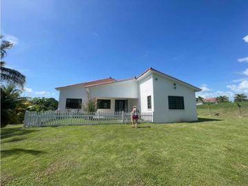 CASA 3 RECAMARAS HACIENDA PACIFICA SAN CARLOS PANAMA OESTE YL