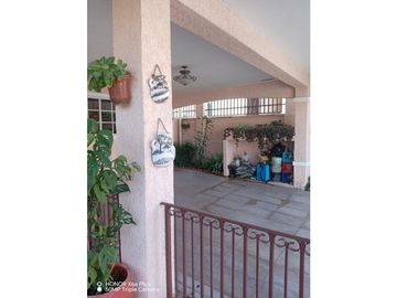 SEA CONFIABLE VENDE CASA EN FUENTE DEL FRESNO