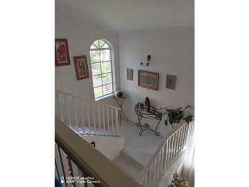 SEA CONFIABLE VENDE CASA EN FUENTE DEL FRESNO