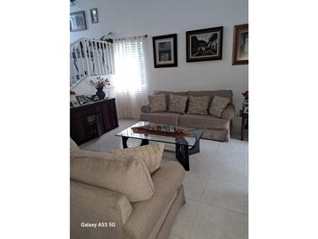 SEA CONFIABLE VENDE CASA EN FUENTE DEL FRESNO