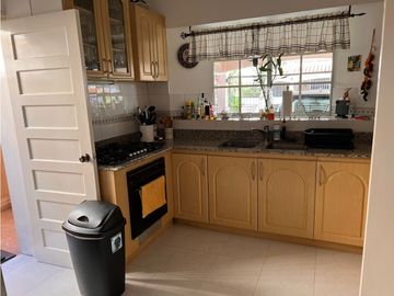 SEA CONFIABLE VENDE CASA EN FUENTE DEL FRESNO
