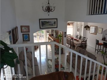 SEA CONFIABLE VENDE CASA EN FUENTE DEL FRESNO