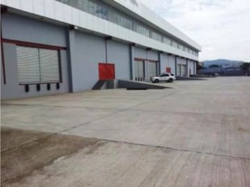 Venta de proyecto de galeras en 24 de Diciembre