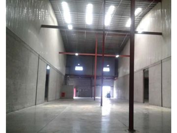 Venta de proyecto de galeras en 24 de Diciembre