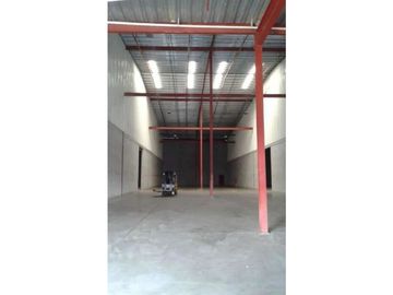 Venta de proyecto de galeras en 24 de Diciembre