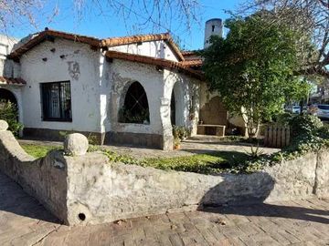 Casa en venta en Bernal Oeste