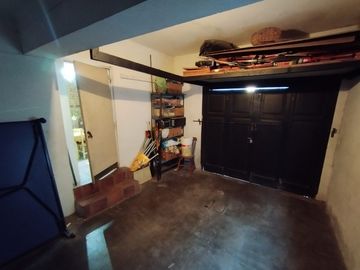 Casa en venta en Castelar Sur