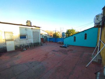 Casa en venta en Castelar Sur