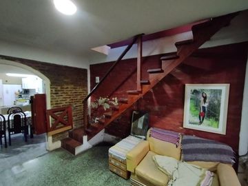 Casa en venta en Castelar Sur