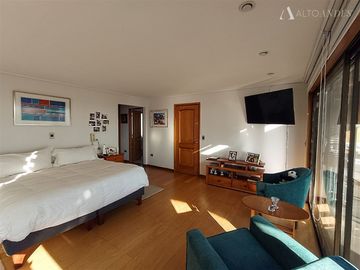 Departamento en Venta en Av San Martín con 6 Norte