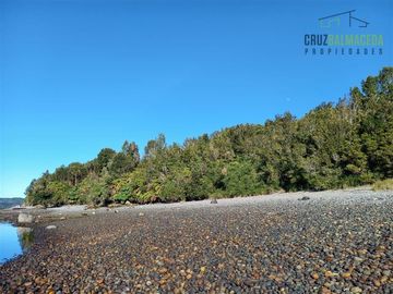Casa en Venta en Quemchi, sector Puerto Oscuro, Chiloé