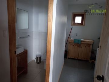Casa en Venta en Quemchi, sector Puerto Oscuro, Chiloé