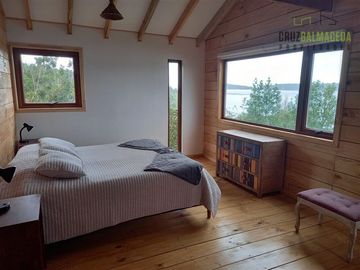 Casa en Venta en Quemchi, sector Puerto Oscuro, Chiloé
