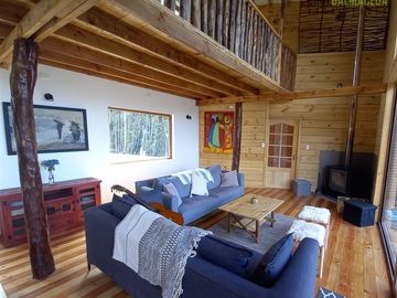 Casa en Venta en Quemchi, sector Puerto Oscuro, Chiloé