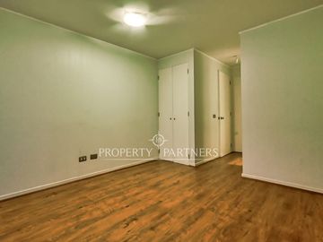 Hermosa casa en venta, en condominio Quebrada de Macul, Peñalolén