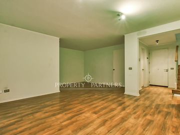 Hermosa casa en venta, en condominio Quebrada de Macul, Peñalolén