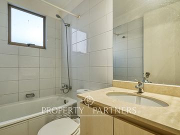 Hermosa casa en venta, en condominio Quebrada de Macul, Peñalolén