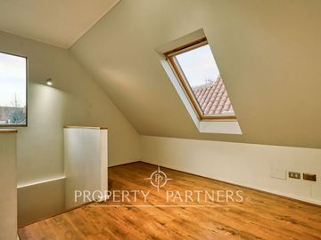 Hermosa casa en venta, en condominio Quebrada de Macul, Peñalolén